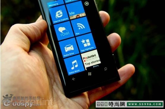 Windows PhoneϵͳŵLumia 800ײ